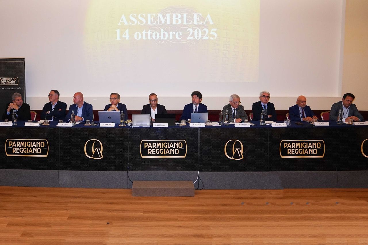 /uploads/Assemblea_Parmigiano_Reggiano_f0877fcd7b.jpg